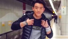 小鬼最新爆料,揭秘娱乐圈不为人知的幕后故事